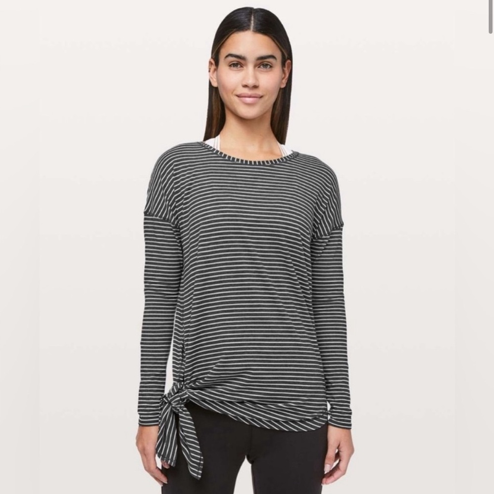 •LULULEMON• to the point long sleeve